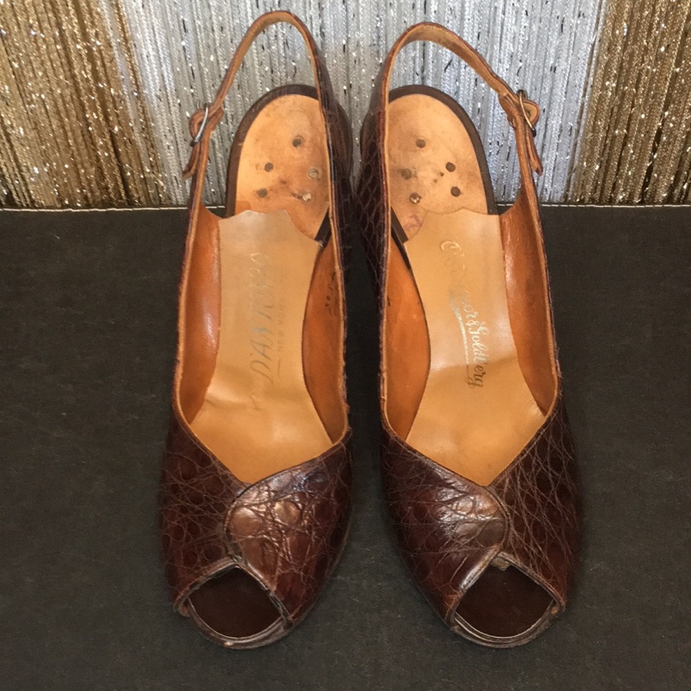 1970’s Vintage Crocodile Peeptoes